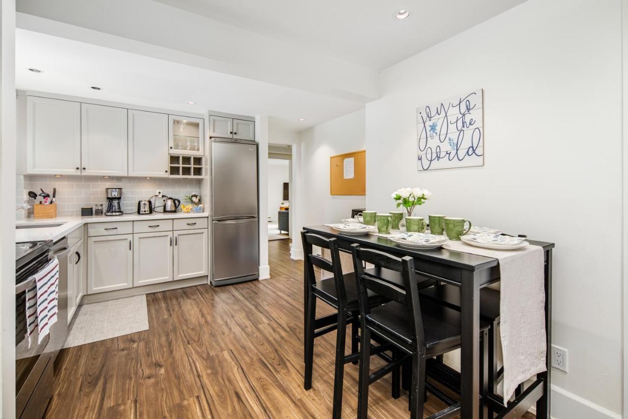 Gorgeous 4 Bedroom Garden Level Suite At Vancouver West & Ubc Экстерьер фото